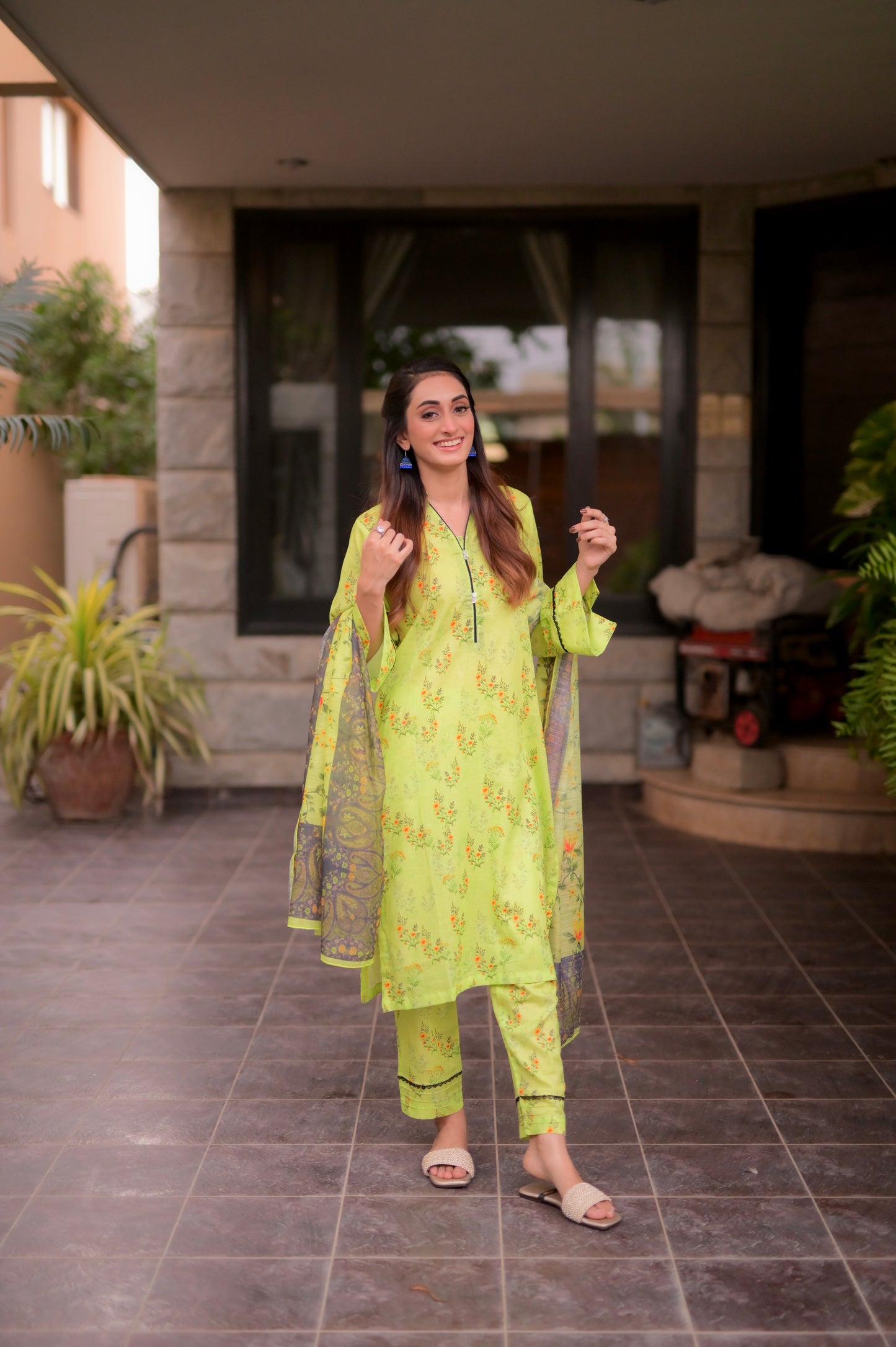 3 Pc Printed Lawn Suit - SUNDAS