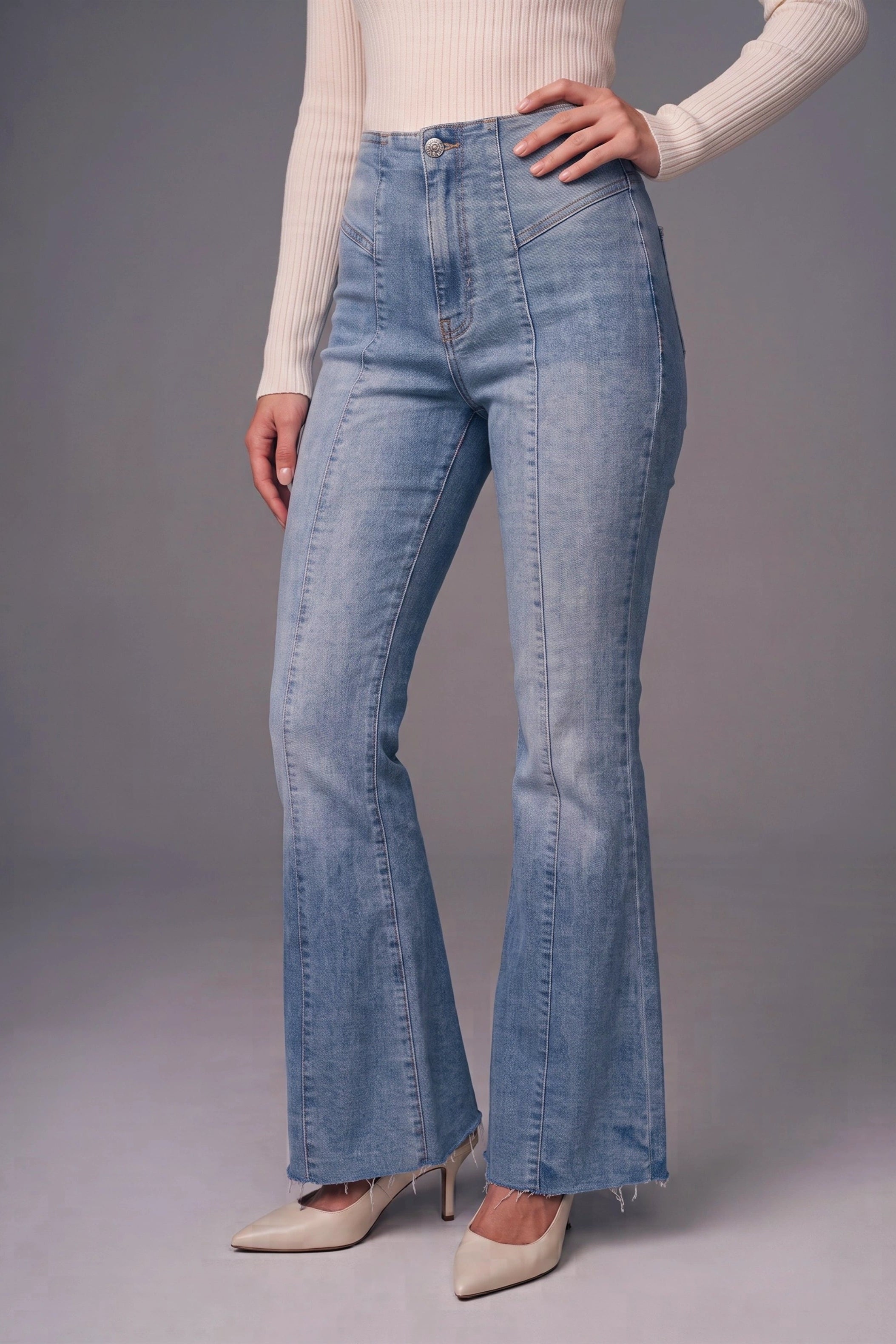 High Waist Flared Jeans