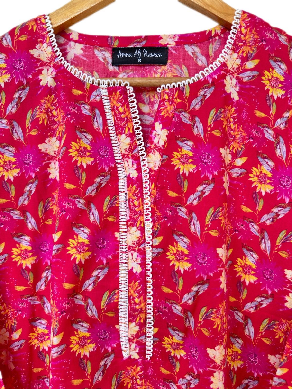 Lawn Shirt With Monarch Dupatta - QANDISA