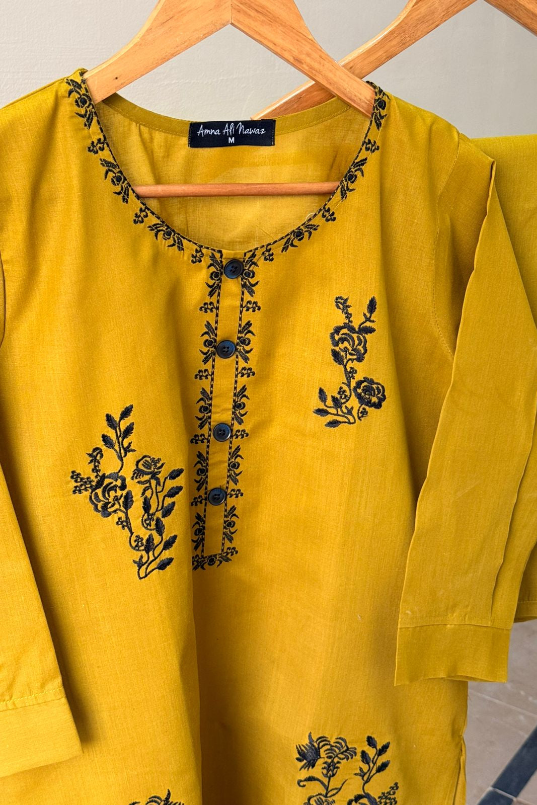 2 Pc Embroidered Solid Set - 4001