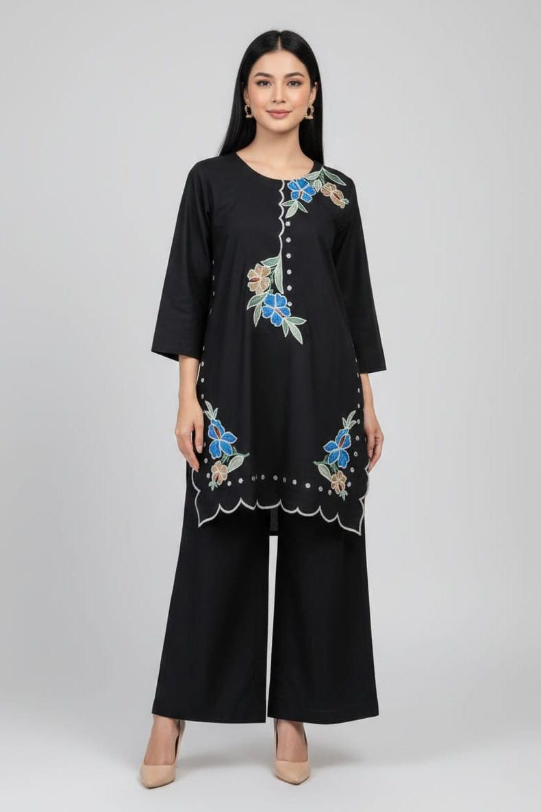 2 Pc Bloom Embroidered Set - 7004