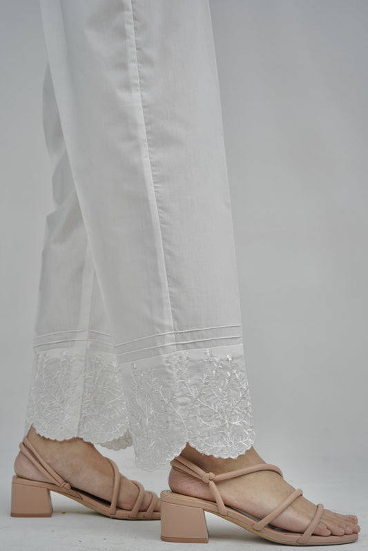 Pleated  Embroidered Cigarette Pants (WHITE)